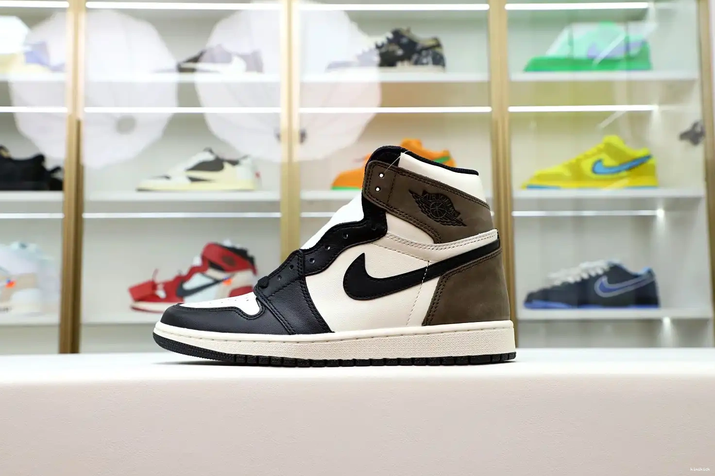 1 'DARK Kimikick RETRO HIGH AIR JORDAN OG MOCHA' 0512